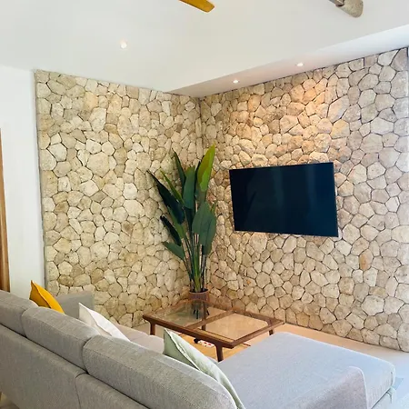 Baan Saint-Tropez Seaview Villas Kata Beach Exterior photo