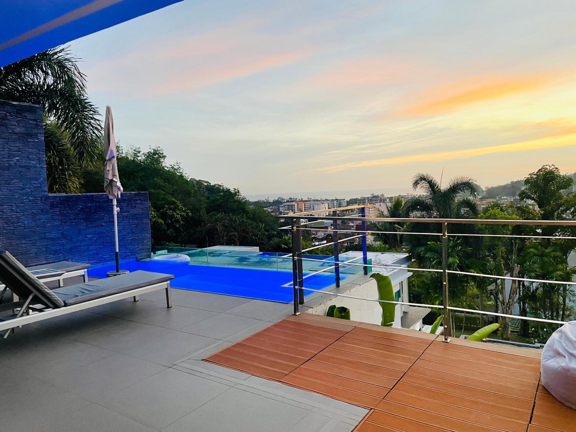 Baan Saint-tropez Seaview Villa Kata Beach (Phuket)