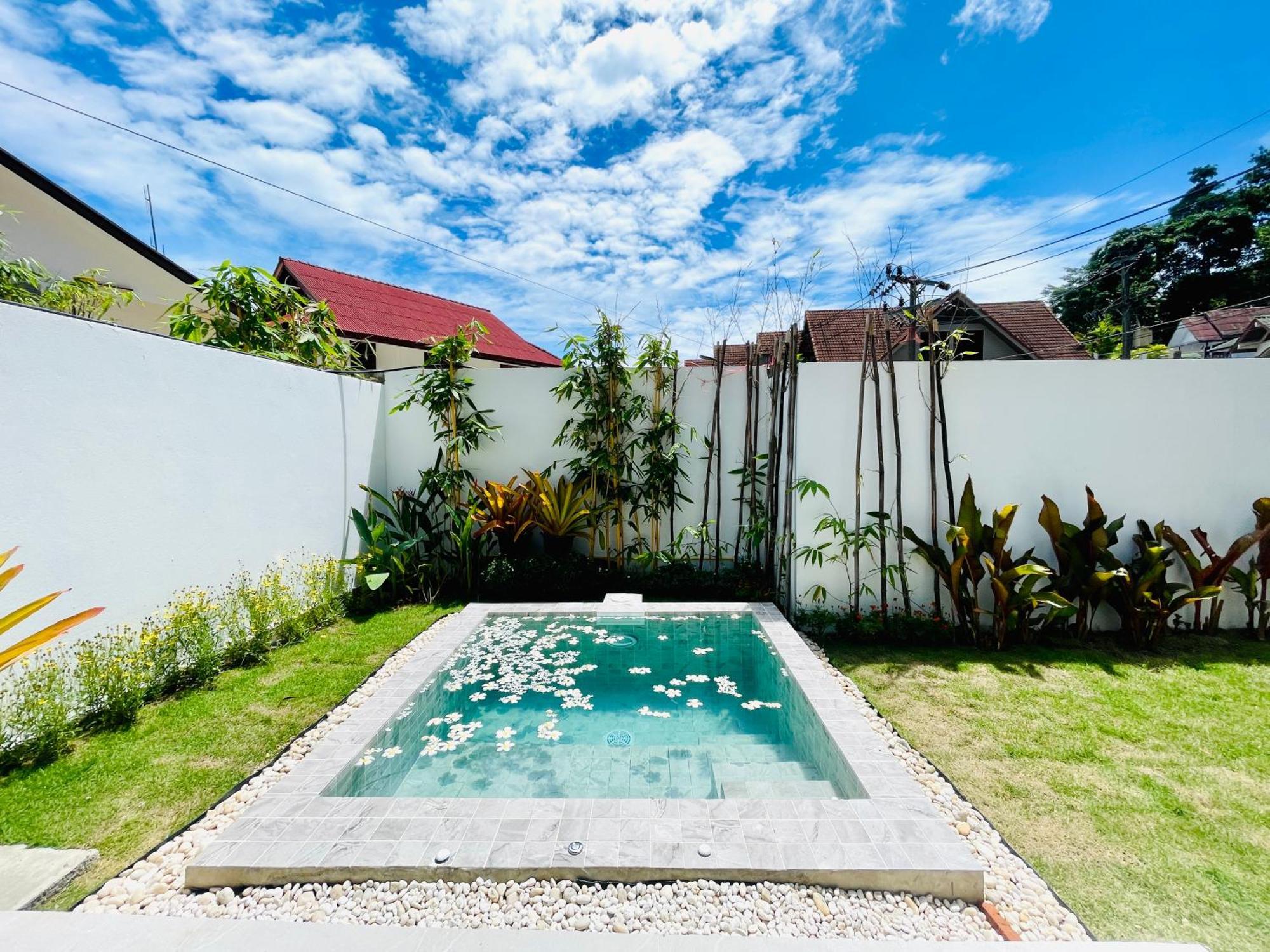 Baan Saint-tropez Seaview Villa
